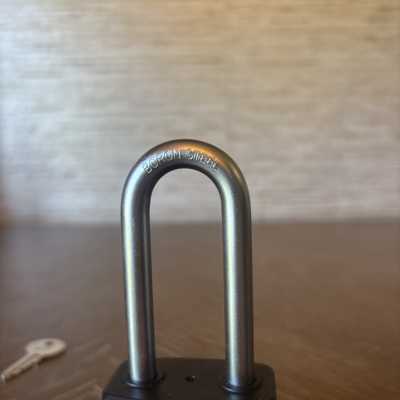 BRINKS – 44mm Commercial Laminated Steel Weather Resistant Padlock