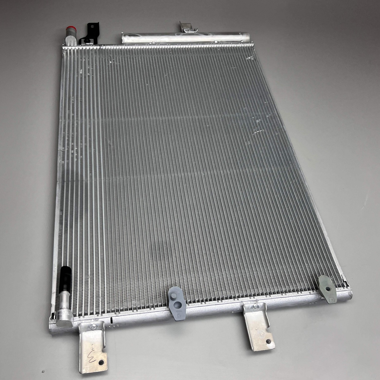 FORD MOTORCRAFT YJ-552 1X Air Conditioning Condenser Kit BT4Z-19708-B OEM (New)