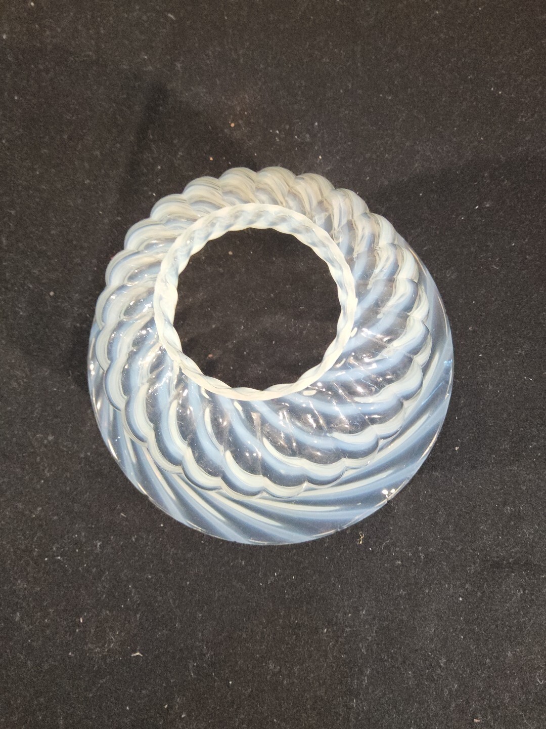 Vintage Fenton White Opalescent Swirl Twisted Glass Lamp Shade 2 1/4” Fitter