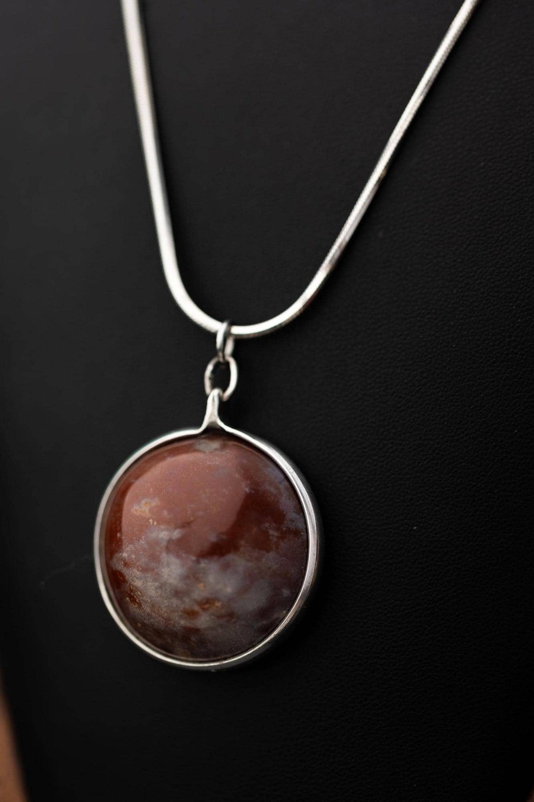 Vintage Estate Plume Agate Pendant Sterling Silver Necklace Boho Jewelry