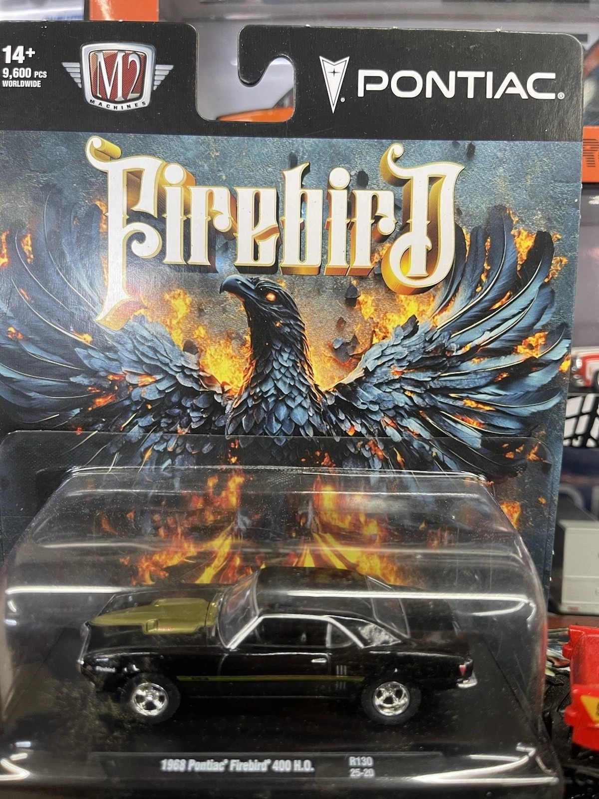 M2 Machines Auto Drivers 1968 Pontiac Firebird 400 H.O. R130-04